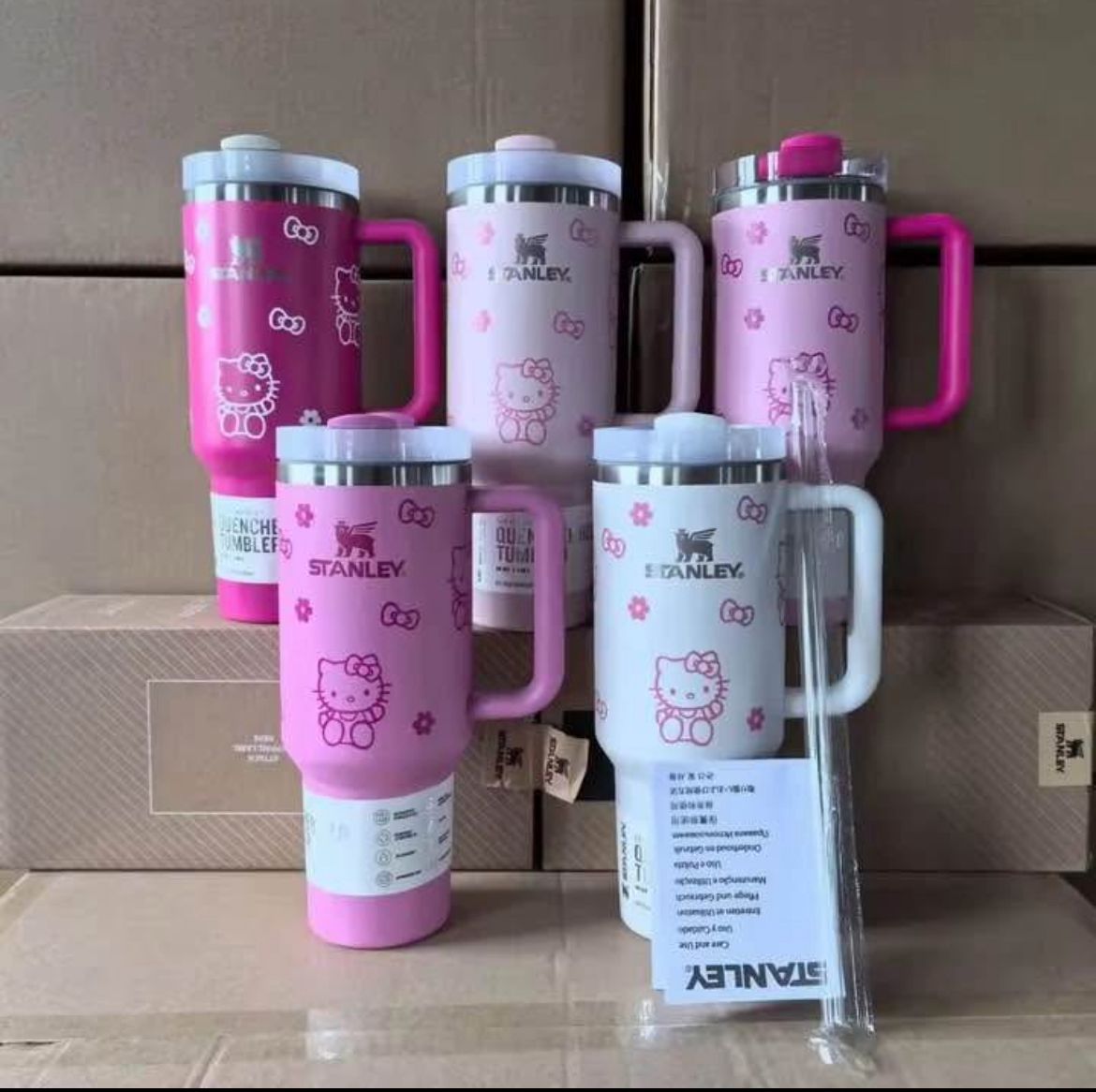 (40oz) Hello Kitty Stanley Cup